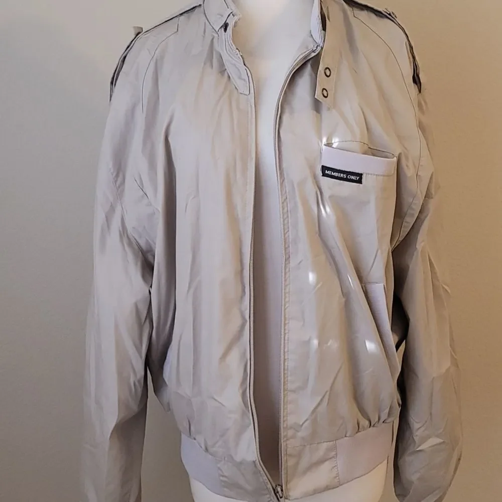 ‎Members only vintage jacket size 44